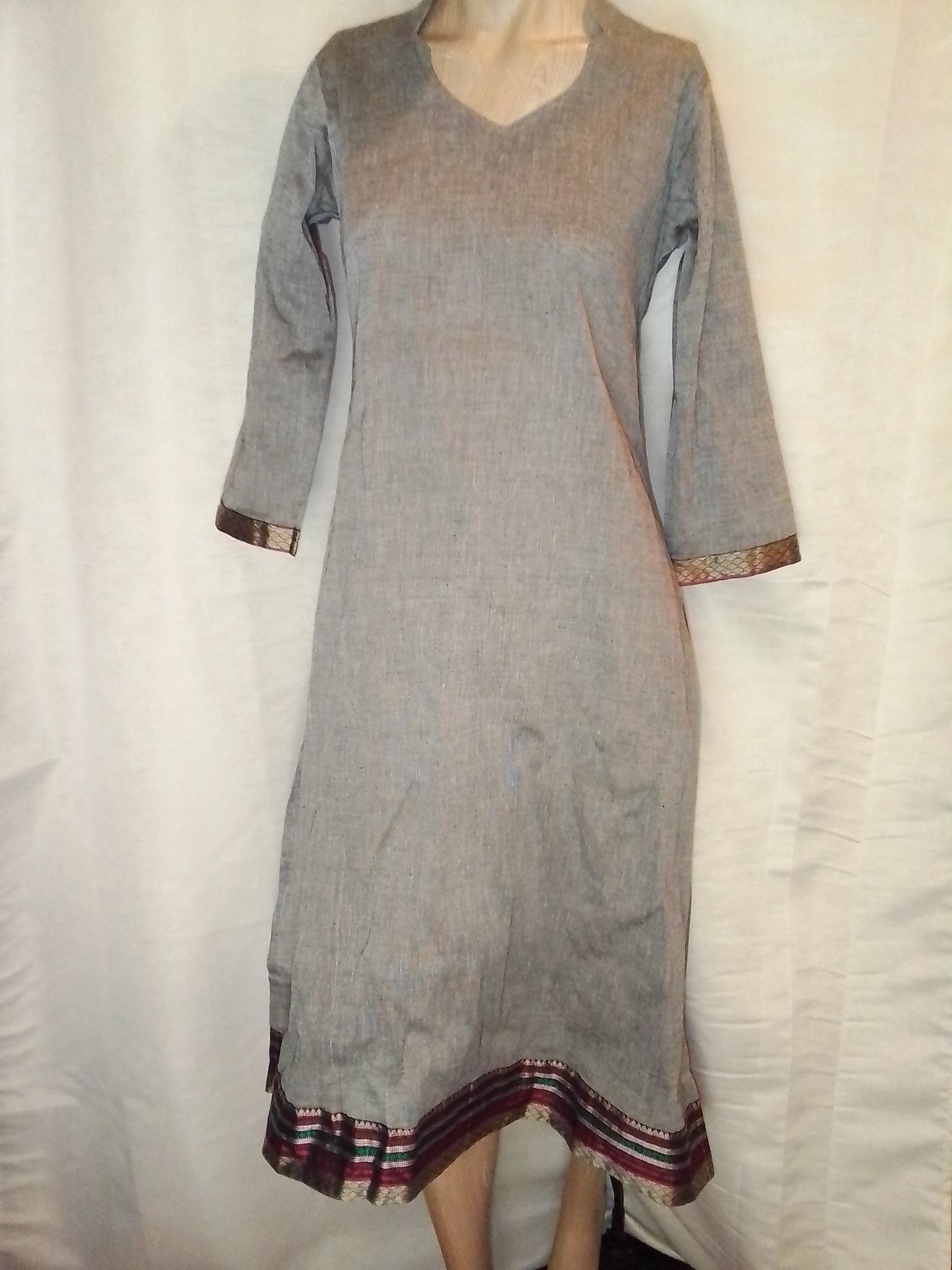 Robe - Aroul textiles