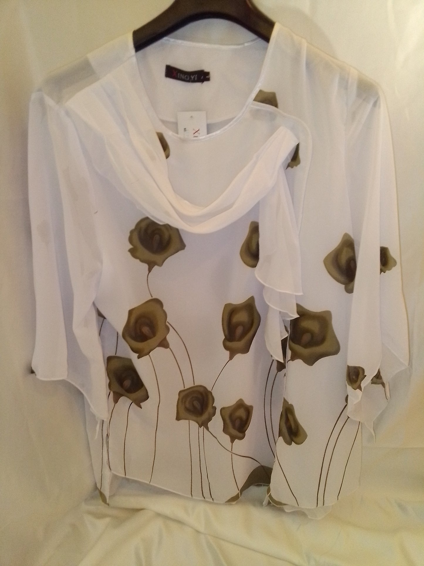 Tunique vintage avec roses imprimé