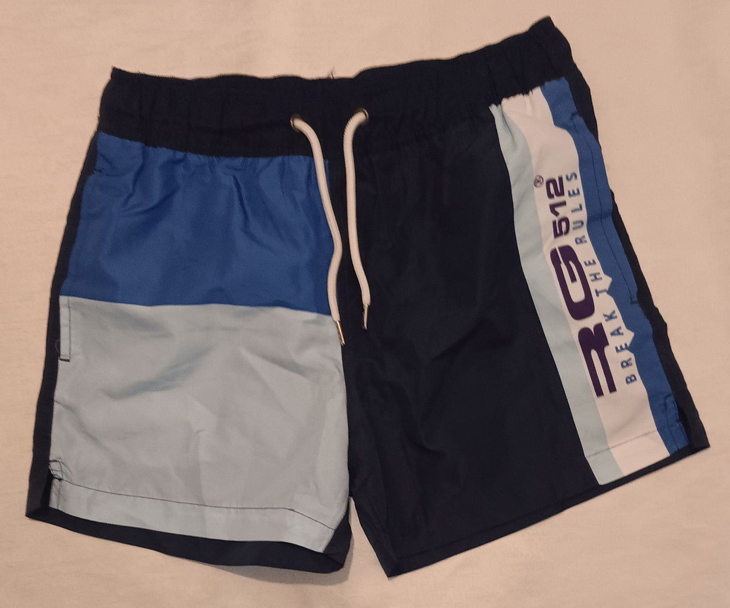 Shortb- RG512