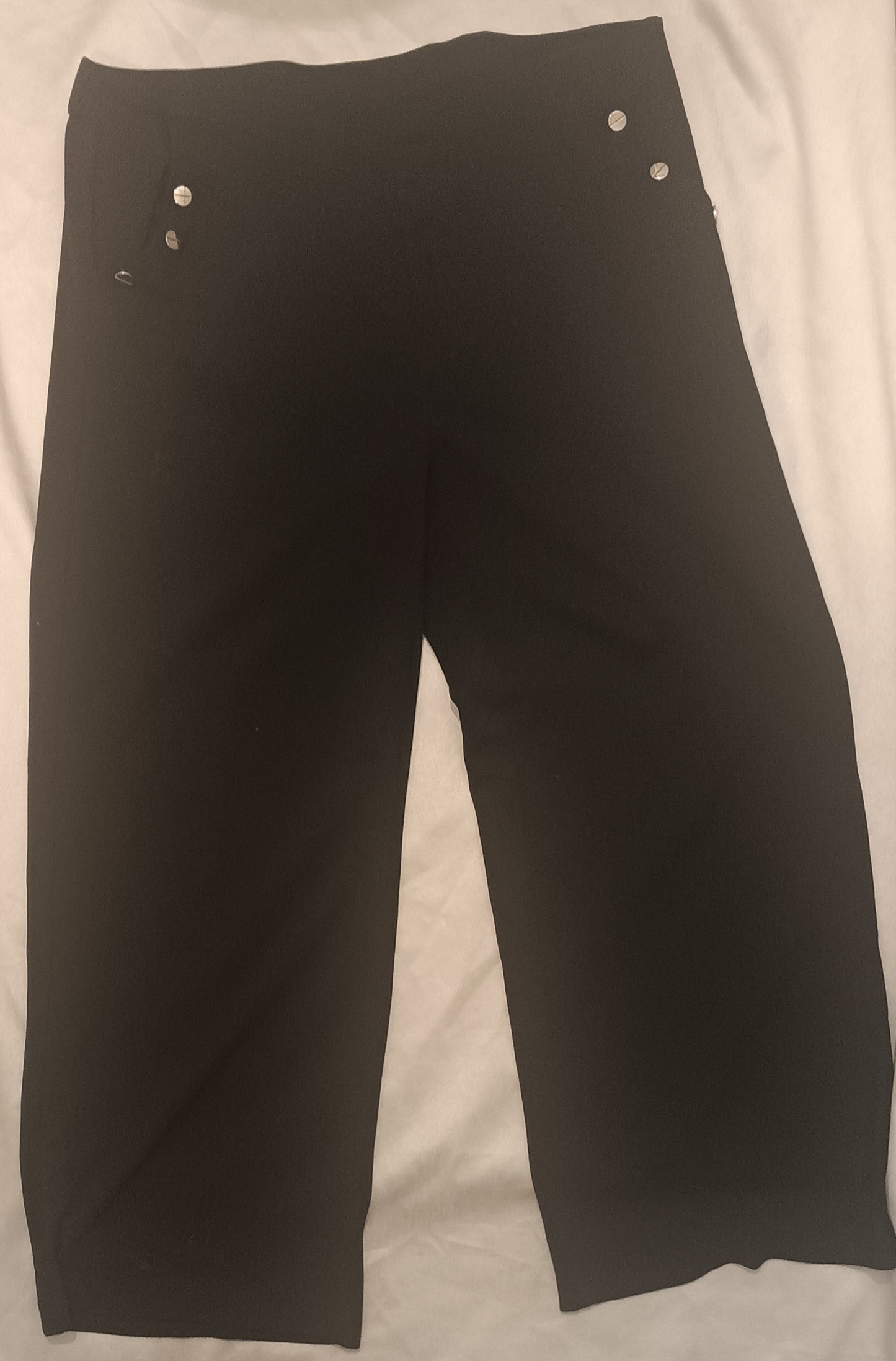Pantalón ancho